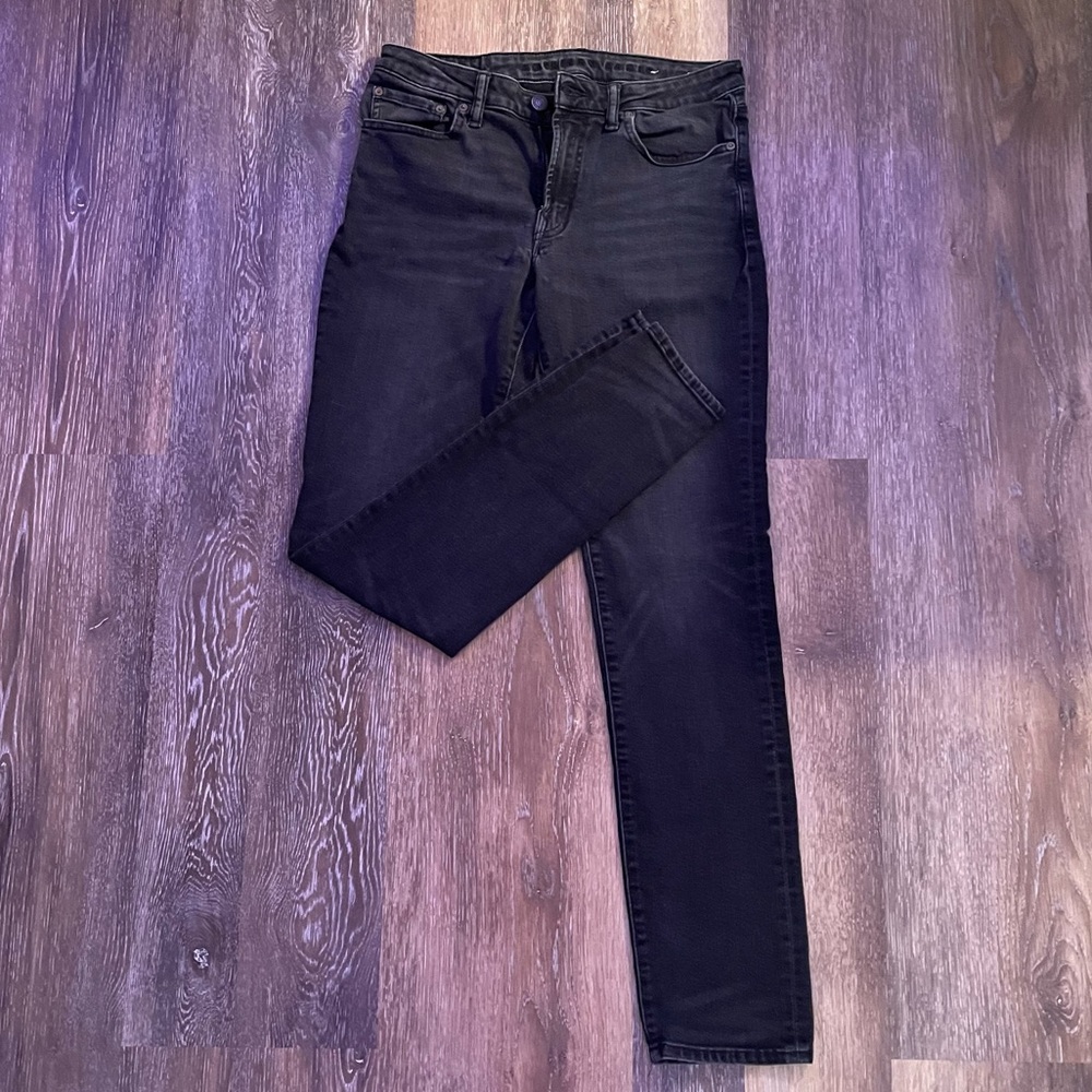 Black Straightleg jean